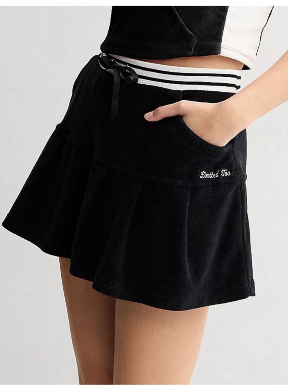 Limited Too Black Flared Tiered Skort with Striped Waistband - Black - XL